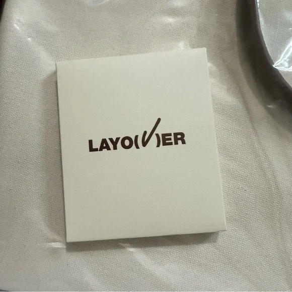 BTS MERCH BOX 17 Layover V Taehyung ARMY Official Membership Pack Full Set - Picture 11 of 15
